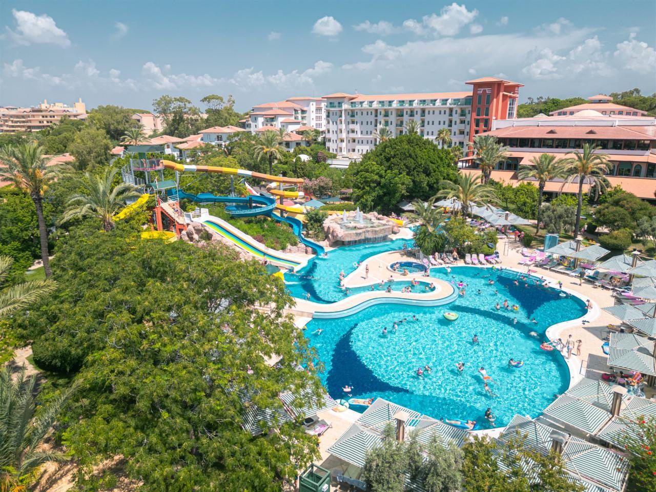 Obóz ultra all inclusive w Turcji